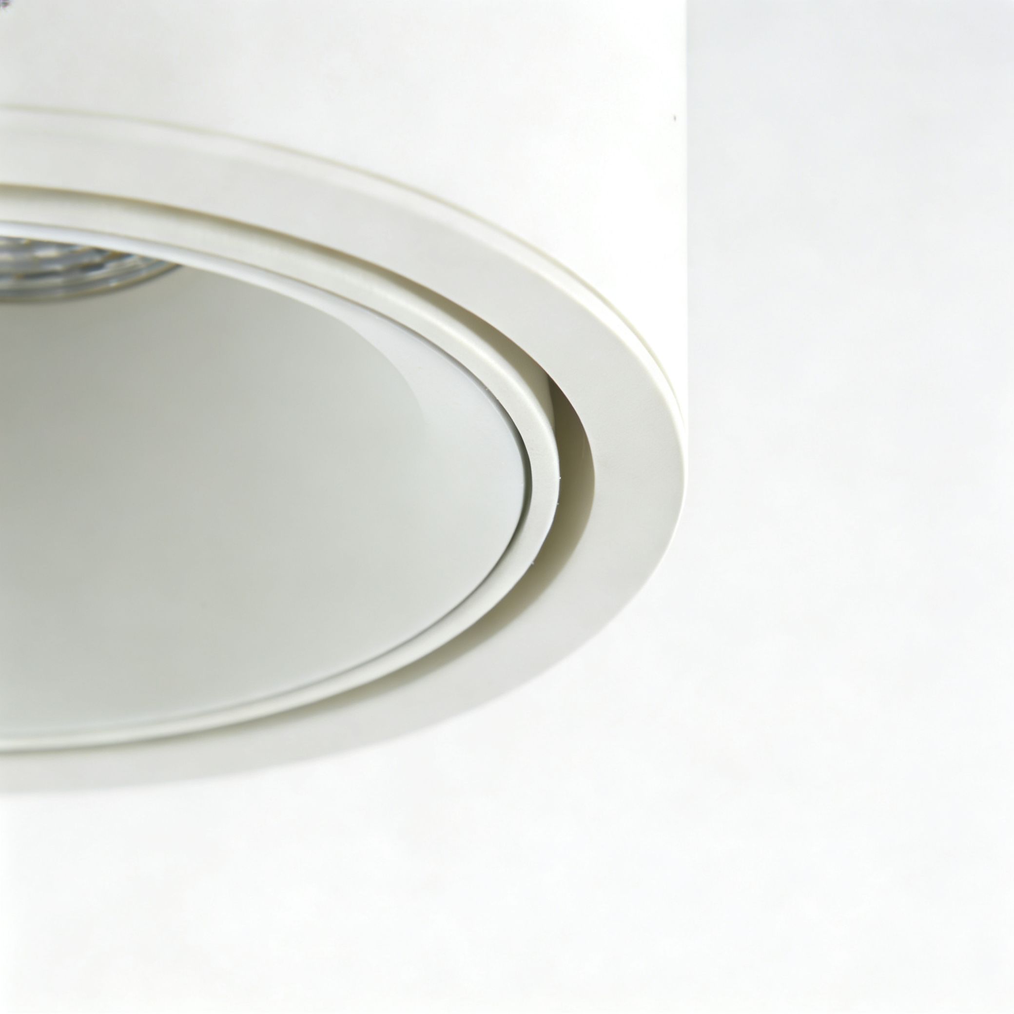 WTA.O06.007.30.07 WERTMARK TECHNICAL ALTAIR светильник точечный накладной, LED, 7W, 3000K