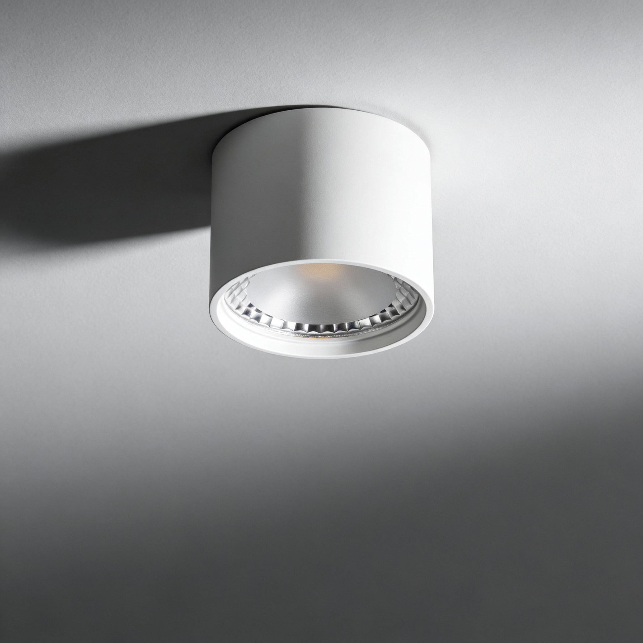 WTA.O02.007.V0.07 WERTMARK TECHNICAL ALTAIR светильник точечный накладной, LED, 7W, 3000/4000/5500K