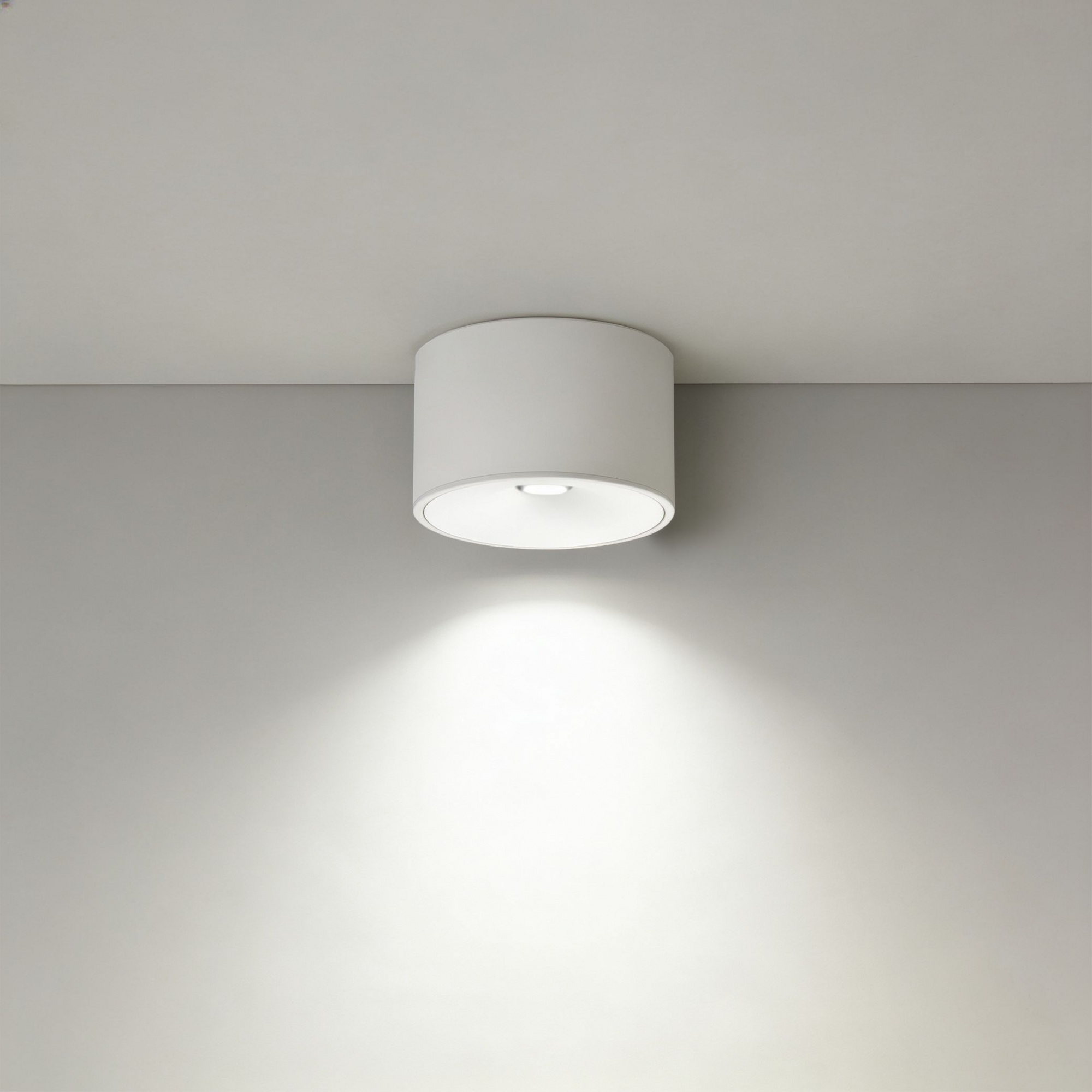 WTA.O06.007.40.12 WERTMARK TECHNICAL ALTAIR светильник точечный накладной, LED, 12W, 4000K