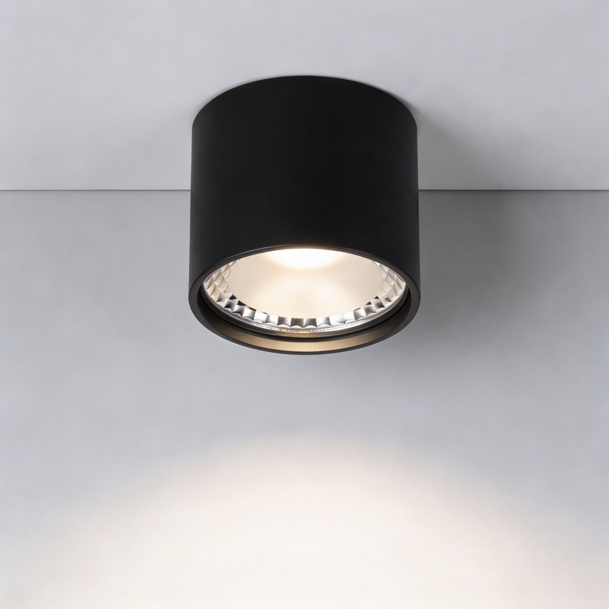 WTA.O02.607.V0.07 WERTMARK TECHNICAL ALTAIR светильник точечный накладной, LED, 7W, 3000/4000/5500K